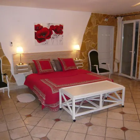Locations Des Alpilles Apartment Saint-Remy-de-Provence Exterior photo