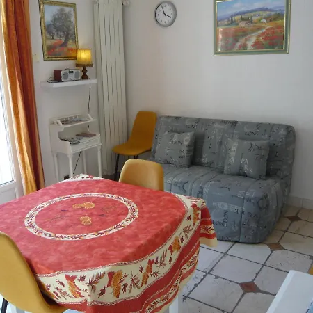 Locations Des Alpilles Apartment Saint-Remy-de-Provence Exterior photo