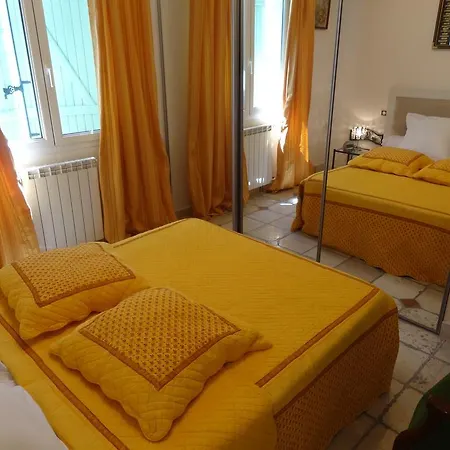 Locations Des Alpilles Apartment Saint-Remy-de-Provence Room photo