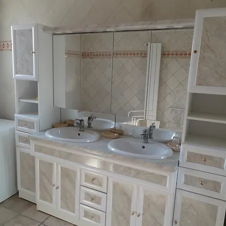 Locations Des Alpilles Apartment Saint-Remy-de-Provence Room photo