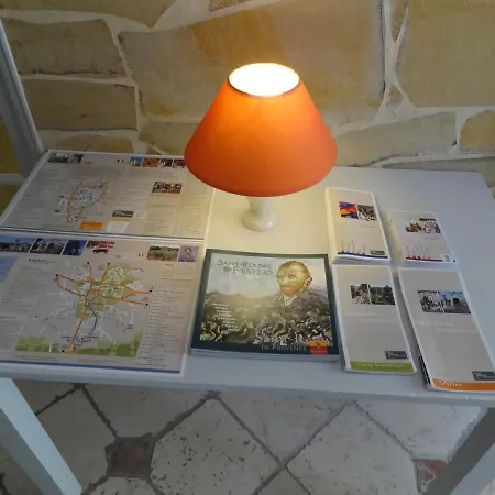 Locations Des Alpilles Apartment Saint-Remy-de-Provence Room photo