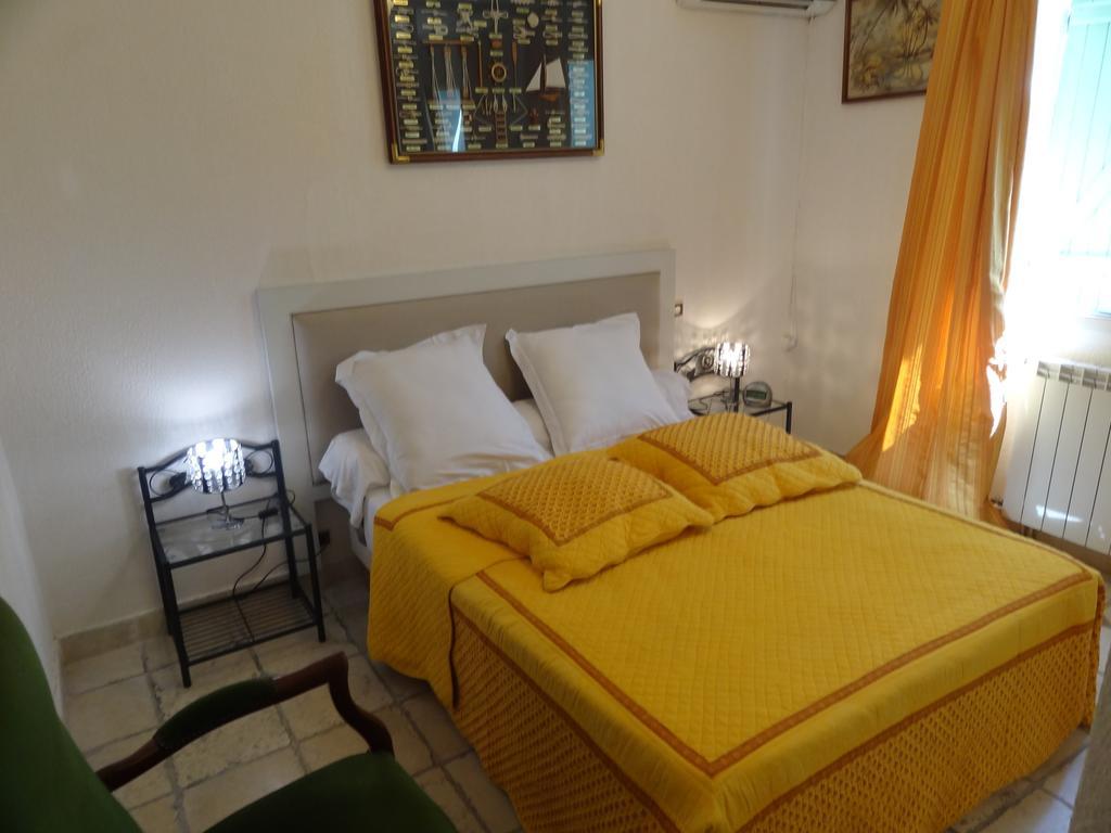 Locations Des Alpilles Apartment
