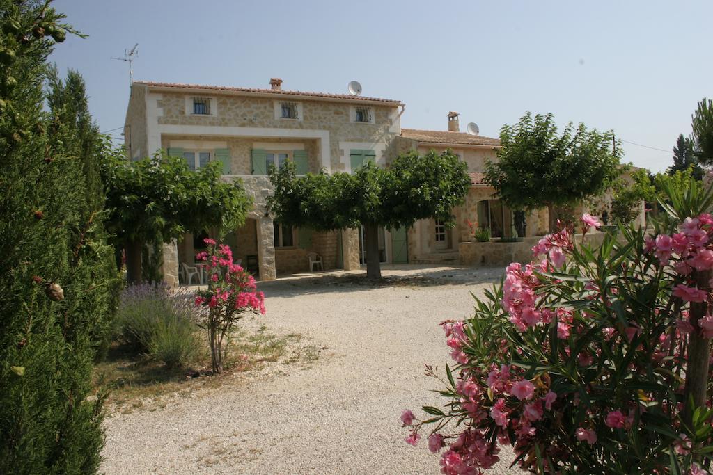 Apartment Locations Des Alpilles Saint-Remy-de-Provence
