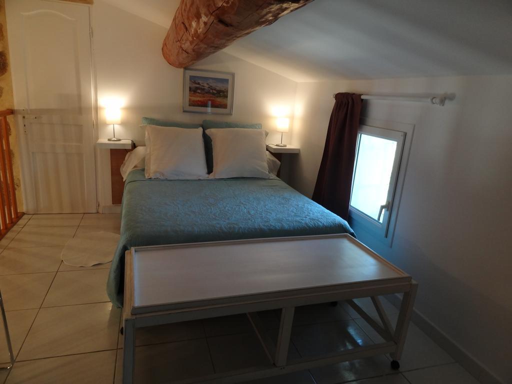 Apartment Locations Des Alpilles Saint-Remy-de-Provence