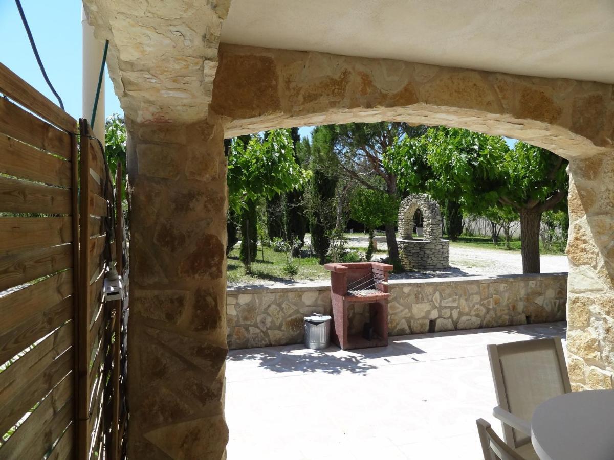 Apartment Locations Des Alpilles Saint-Remy-de-Provence